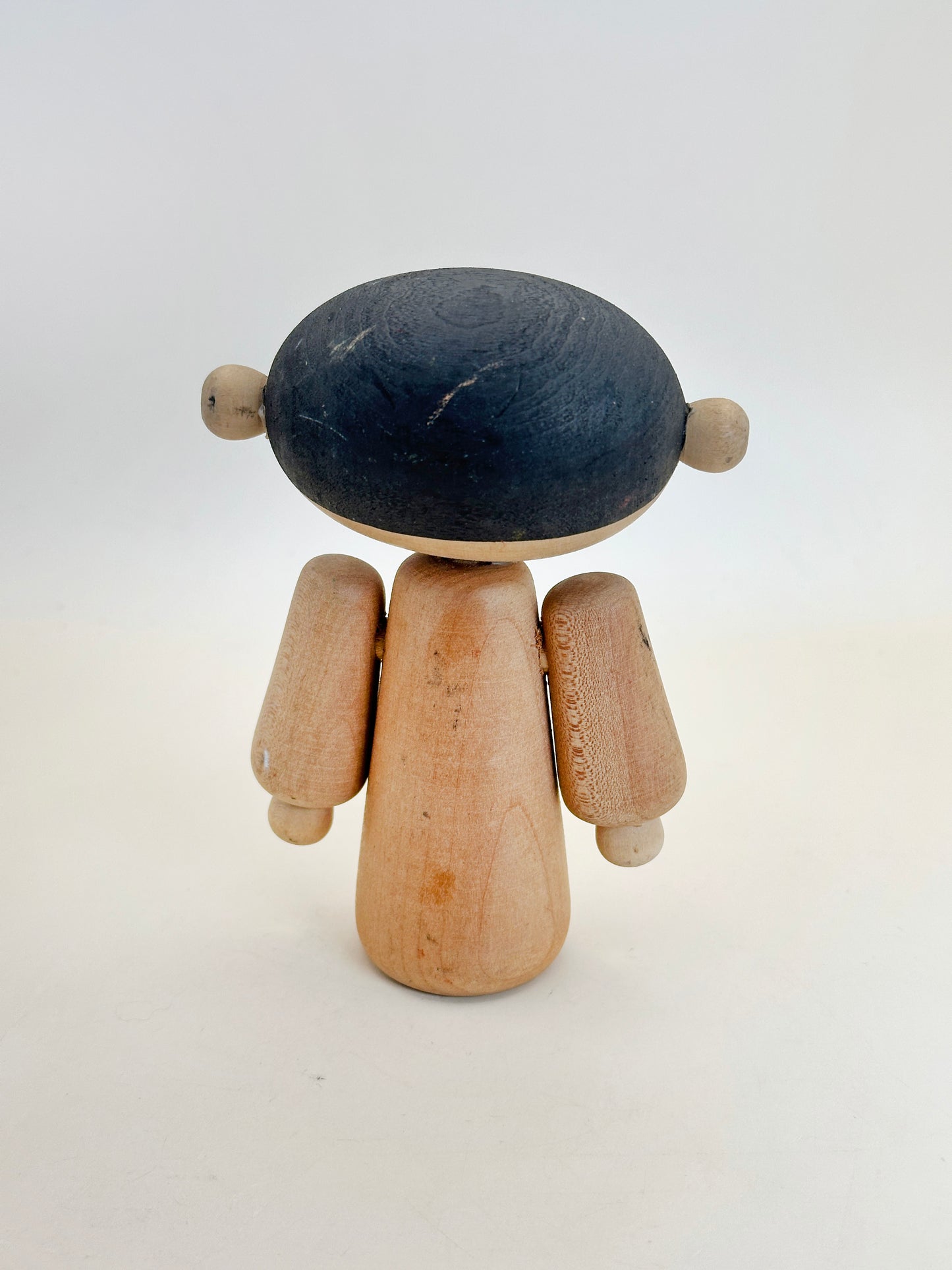 K10161 - Sosaku Kokeshi by Ishihara Hideo 石原日出男