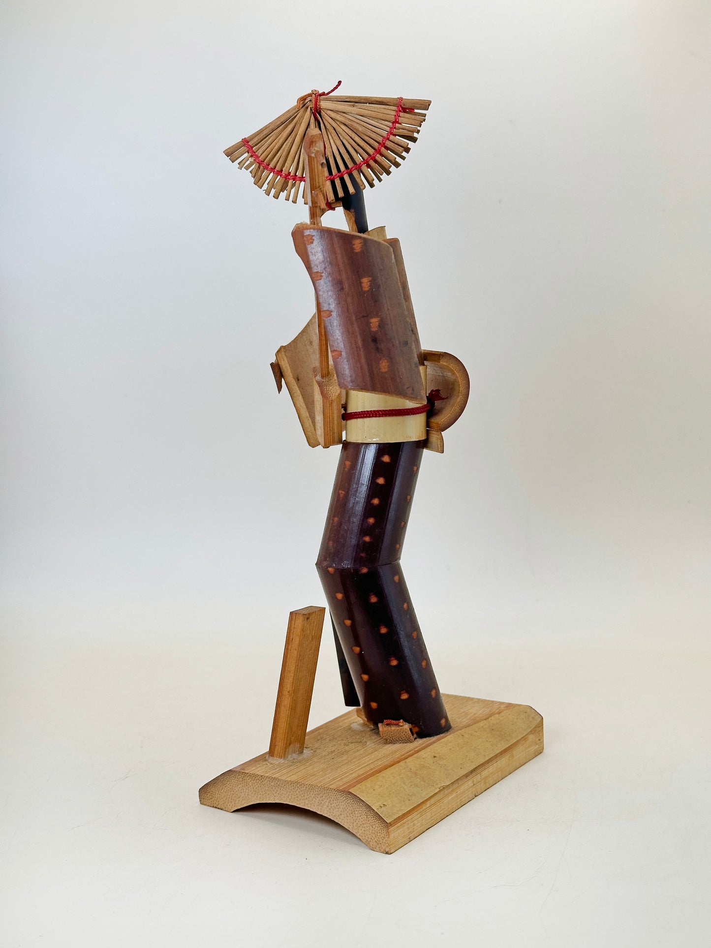 K25148 - Torioi Echizen bamboo doll 越前竹人形
