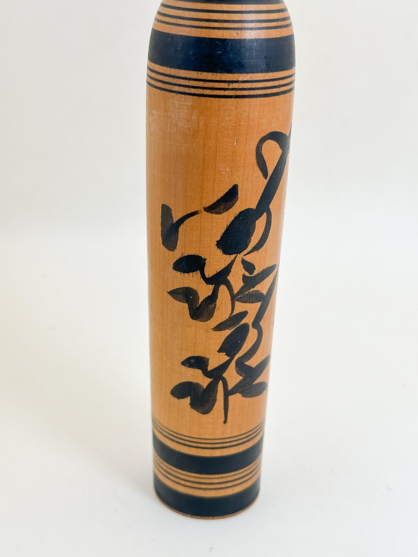 K20167 - Traditional Sakunami Kokeshi Kenjiro Hiraga 平賀謙次郎