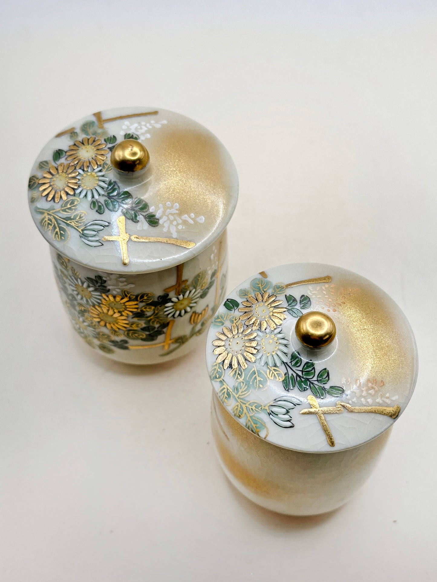 TB112 - Ensemble de tasses à thé avec couvercle Kutani-yaki par Roko 芦湖