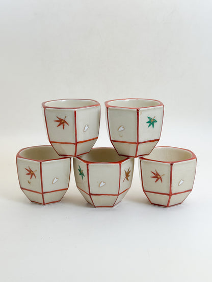 TB380 - Mino-yaki Small Bowls with Maple Leaf 美濃焼