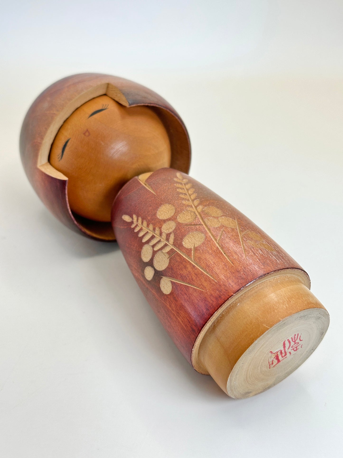 K18120 - Sōsaku Kokeshi by Masae Fujikawa 藤川正衛