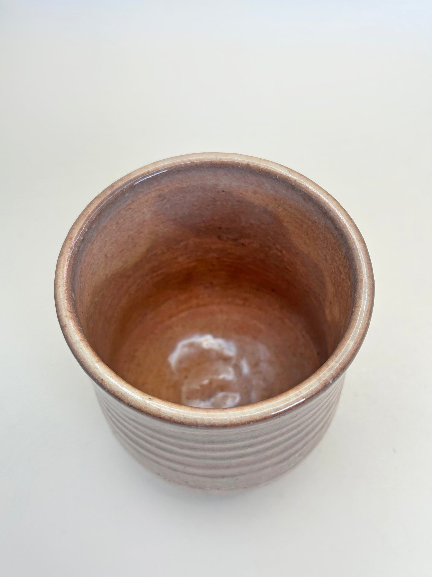 TB119 - Yunomi Tea Cup Osuna-yaki 御砂焼