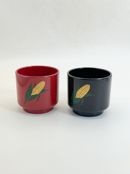 TB390 - Wajima-nuri sake cups 輪島塗