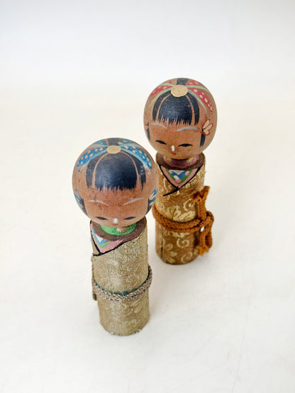 K10211 - Kokeshi Omiyage de Shūshūkai 蒐集會