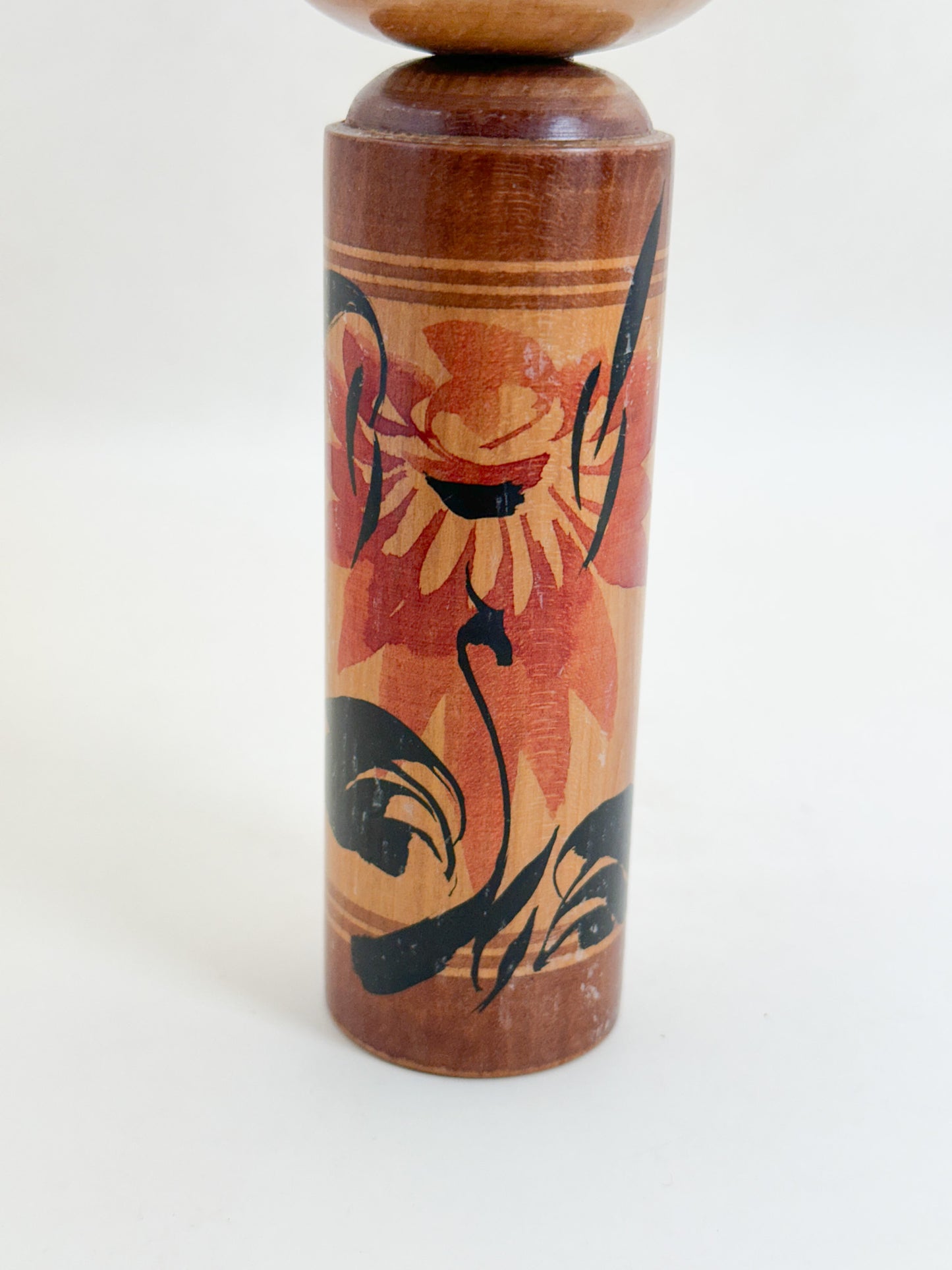 K18175 - Shingata Kokeshi by Tadashi Iwasaki 岩崎忠