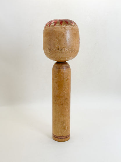 K25214 - Togatta Kokeshi by Ushizō Satō 佐藤丑蔵