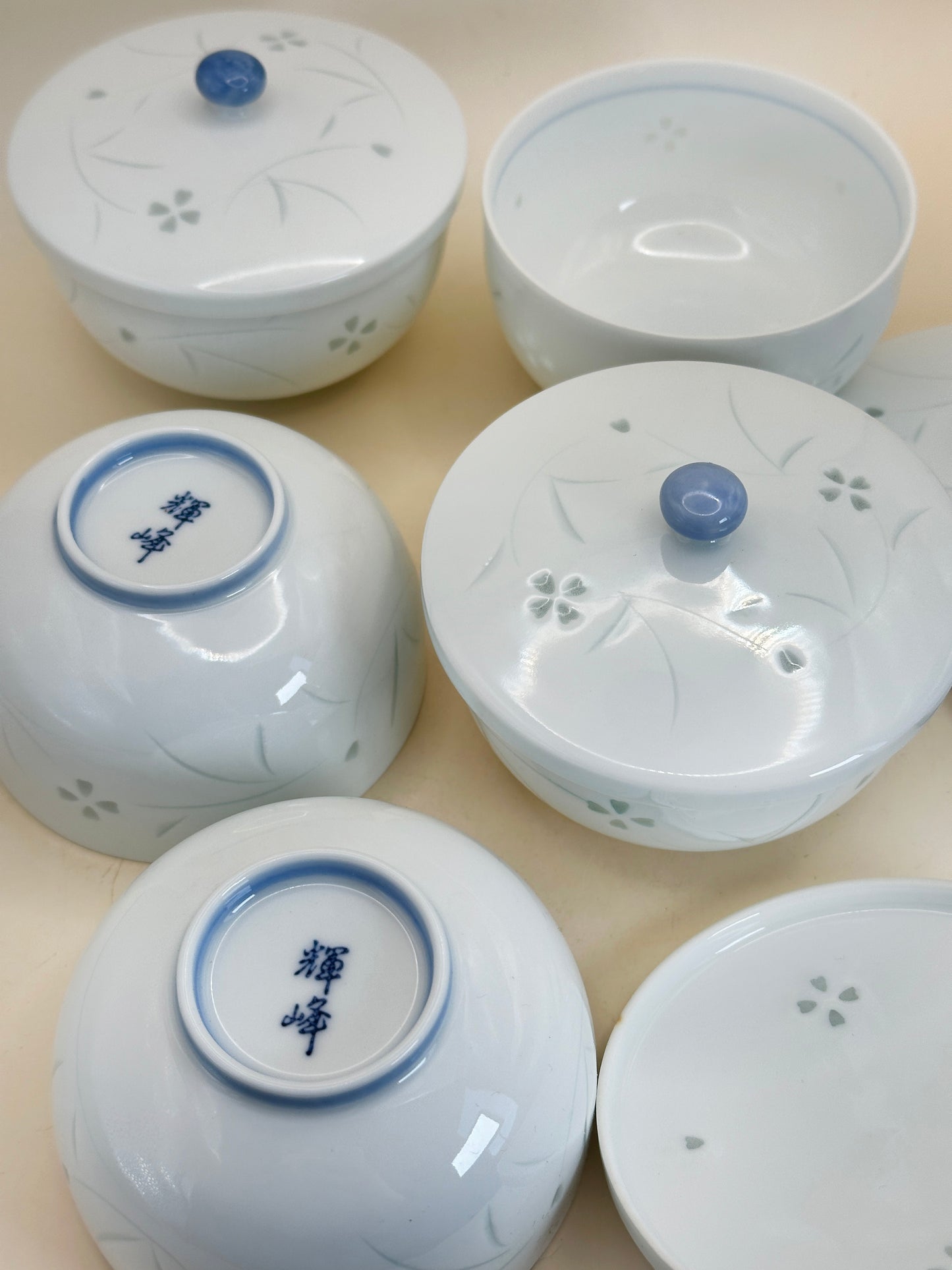 TB122 - Lidded Porcelain Tea Cup Set by Kōzan-gama 幸山窯