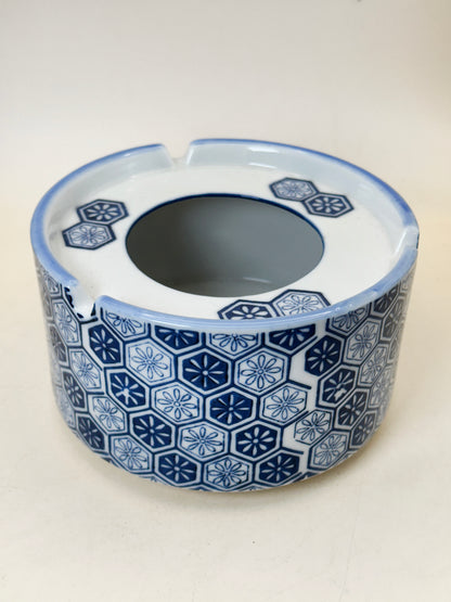 TB237 - Cendrier en porcelaine Arita-yaki 有田焼