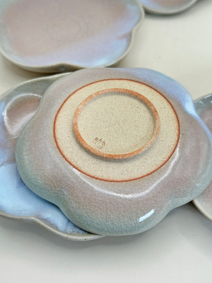 TB125 - Set of Hagi-yaki Plum Blossom Small Plates by Tenpōzan 天鵬山