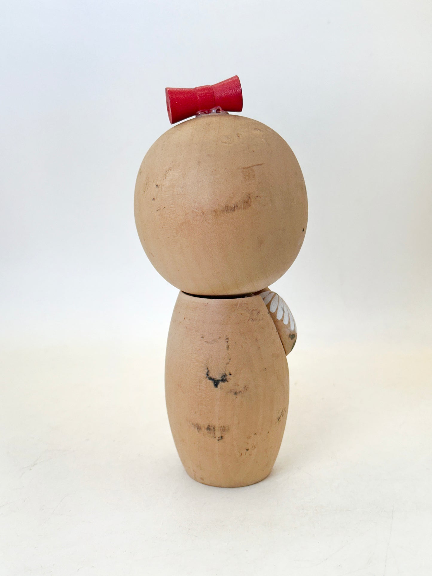 K15144 - Sosaku Kokeshi par Aoki Ryoka 青木蓼華