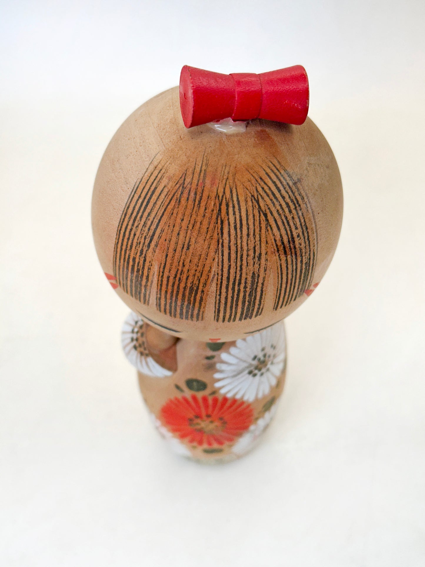 K15144 - Sosaku Kokeshi par Aoki Ryoka 青木蓼華