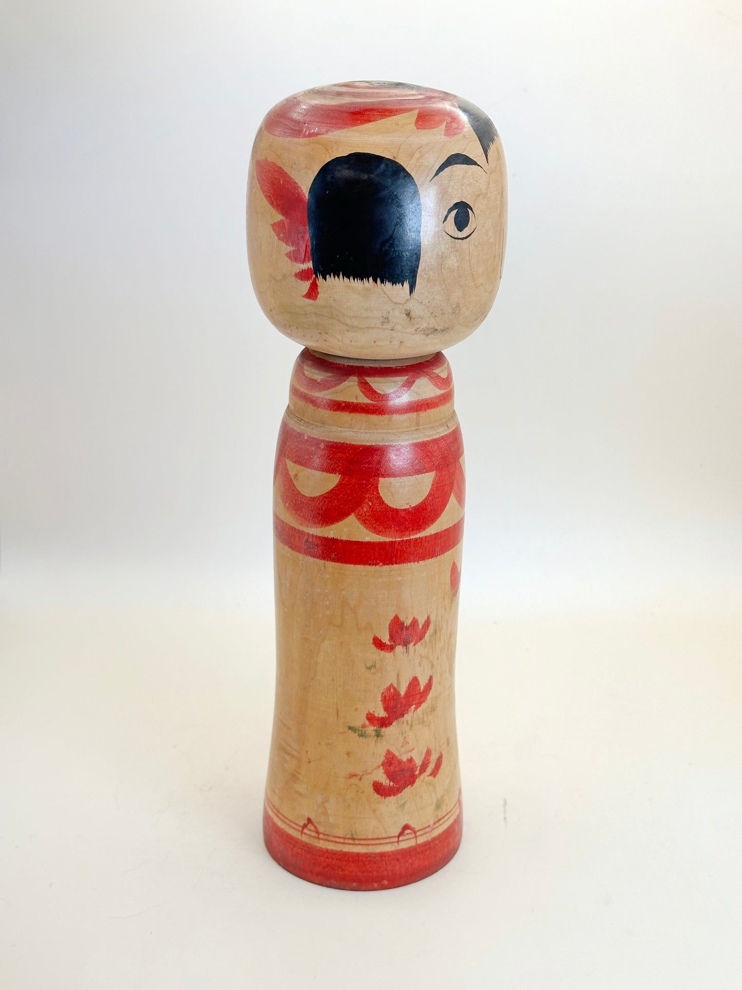 K25088 -  Kokeshi Zao by Abe Tsunekichi 阿部常吉
