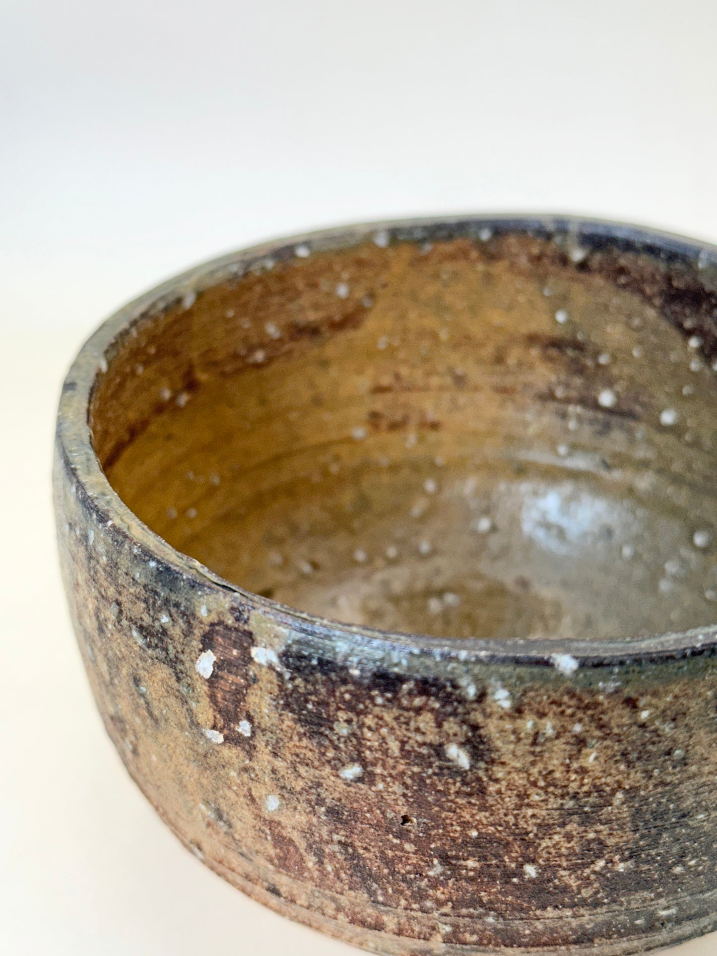 TB240 - Bol à matcha chawan Shigaraki-yaki 信楽焼