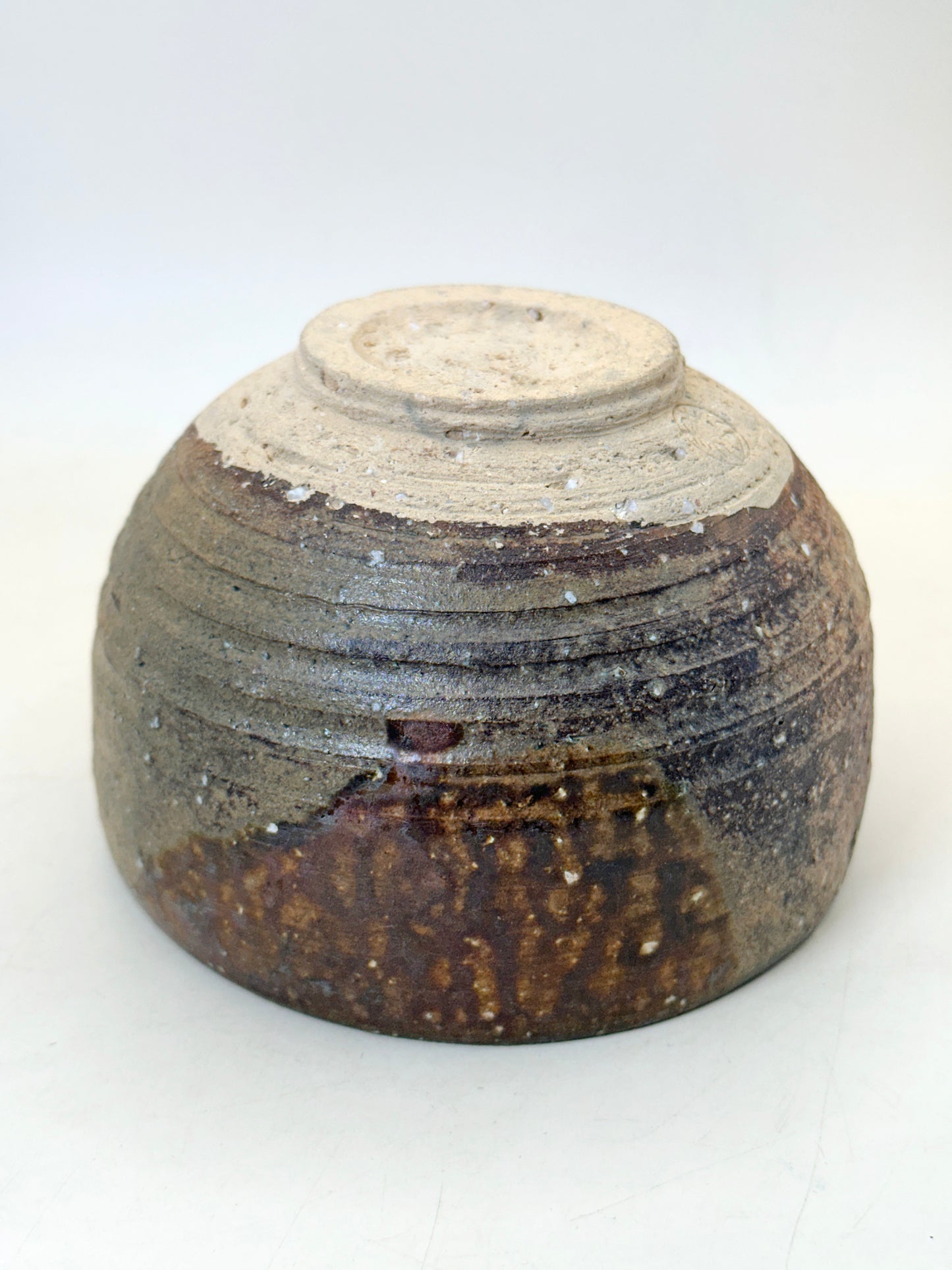 TB240 - Bol à matcha chawan Shigaraki-yaki 信楽焼