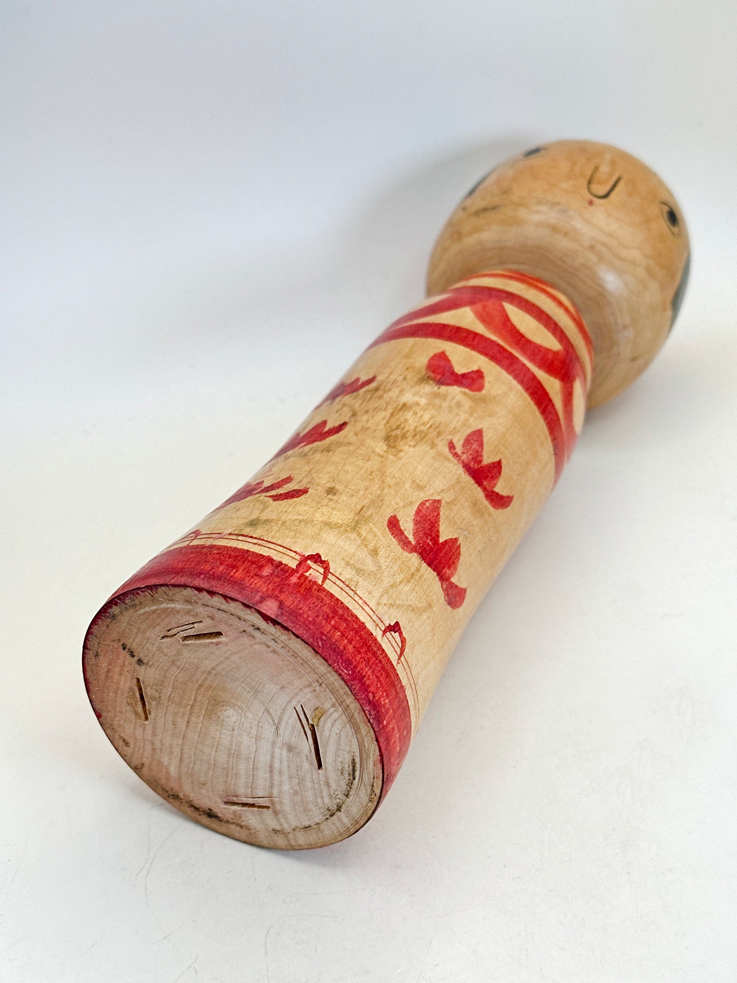 K25088 -  Kokeshi Zao by Abe Tsunekichi 阿部常吉