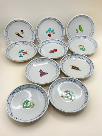 TB127 - Set of Arita Porcelain Plates 有田焼