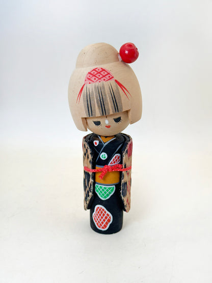 K15146 - Sosaku kokeshi par Sōgen 草玄
