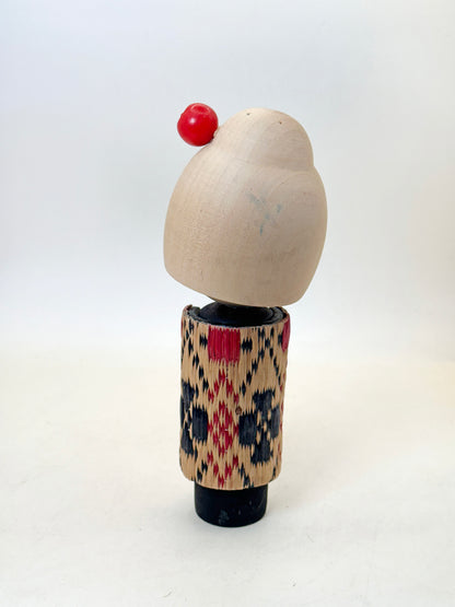 K15146 - Sosaku kokeshi par Sōgen 草玄