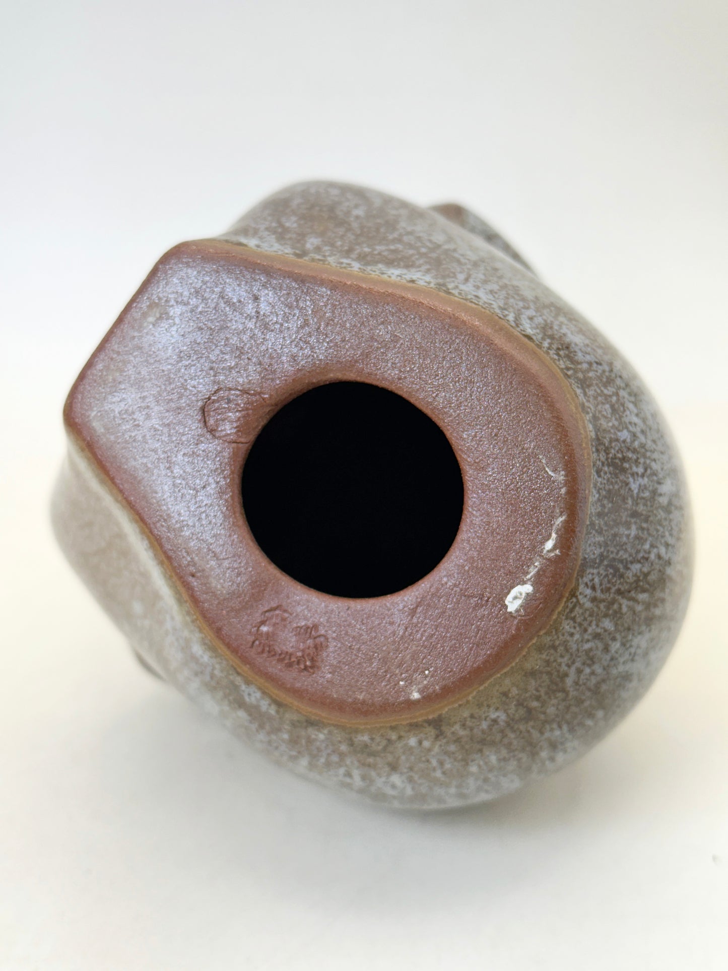 FT404 - Figurine en céramique Mizaru par Kohama Kiln 古浜窯