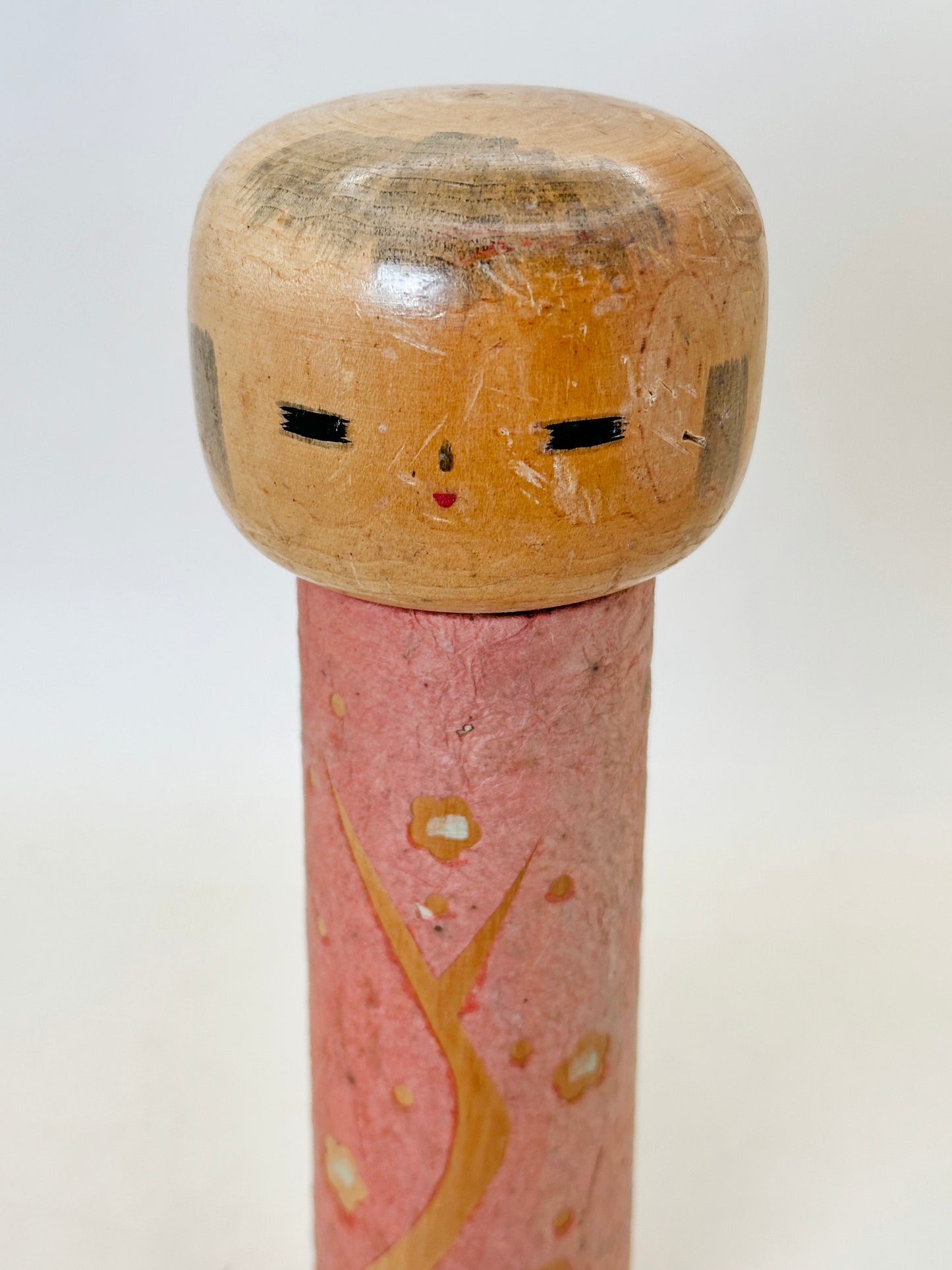 K18149 - Sōsaku kokeshi par Eiko Shibata 柴田栄子