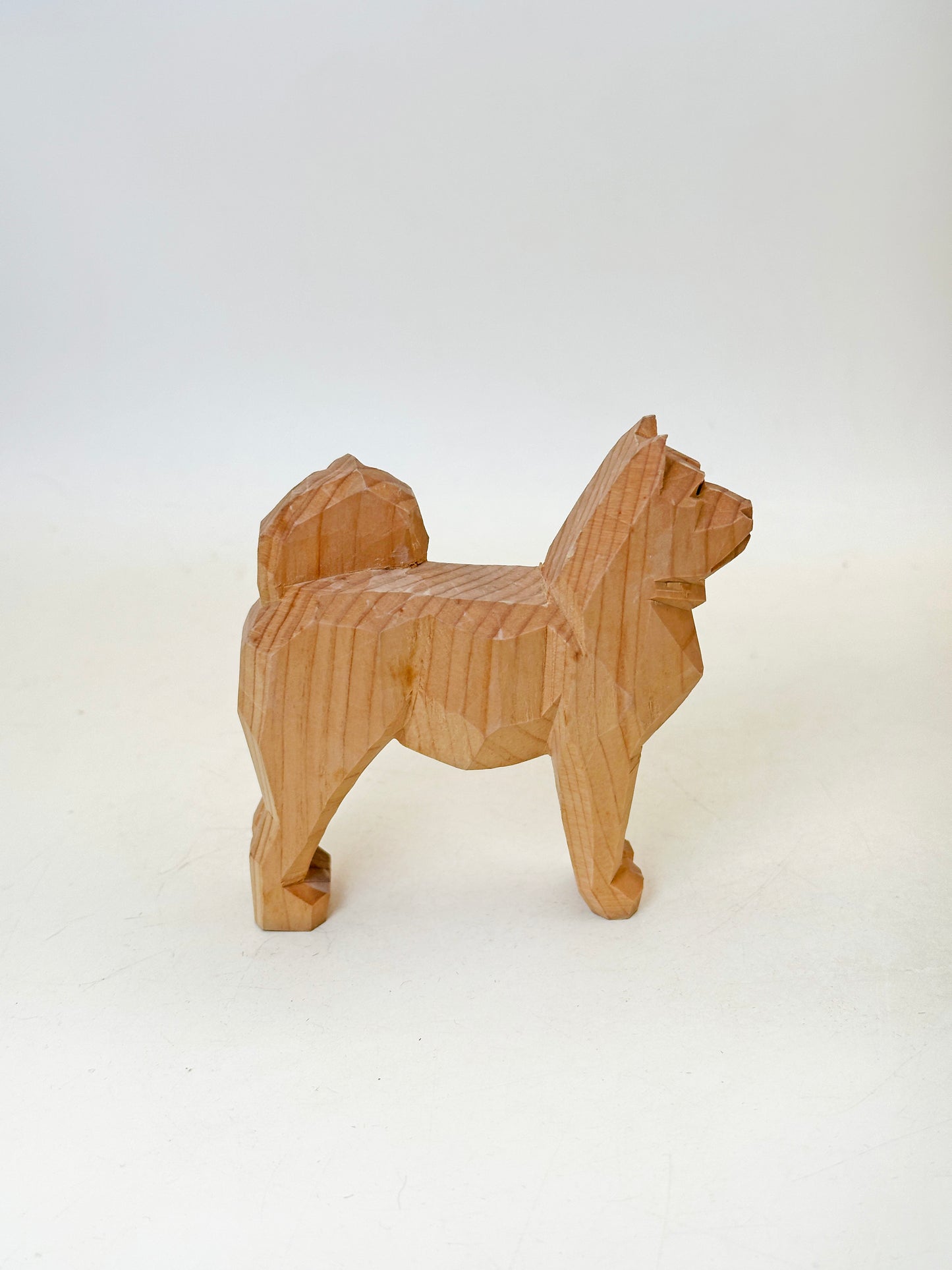 FT406 - Chien du zodiaque en bois sculpté d'Ise Jingū