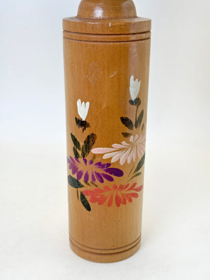 K25156 - Sōsaku Kokeshi par Takahashi Hashime 髙橋はしめ