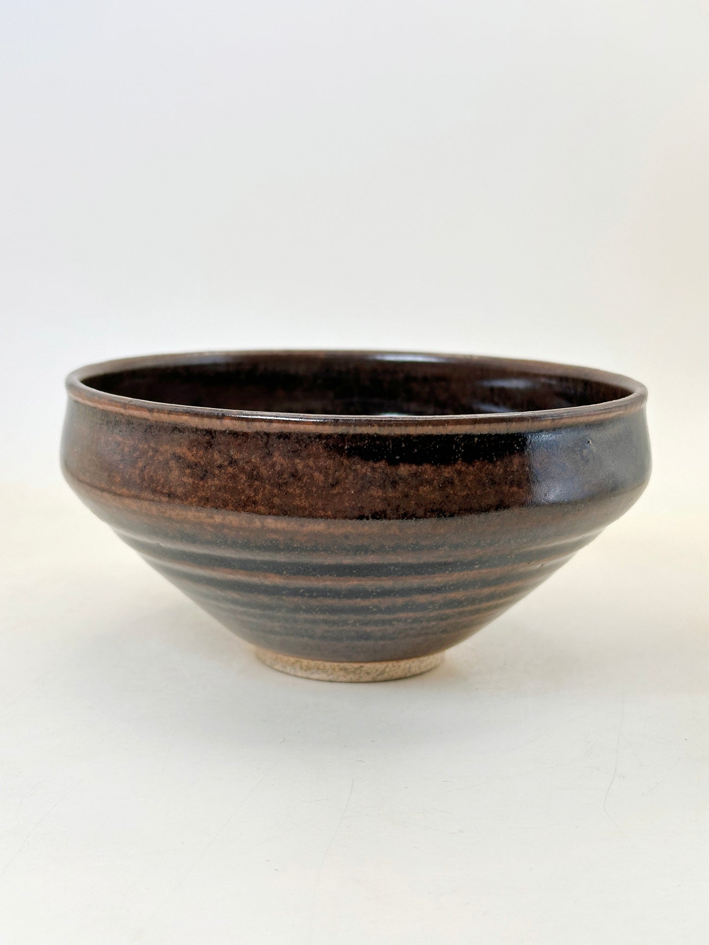 TB247 - Zeze-yaki Chawan Matcha Bowl 膳所焼