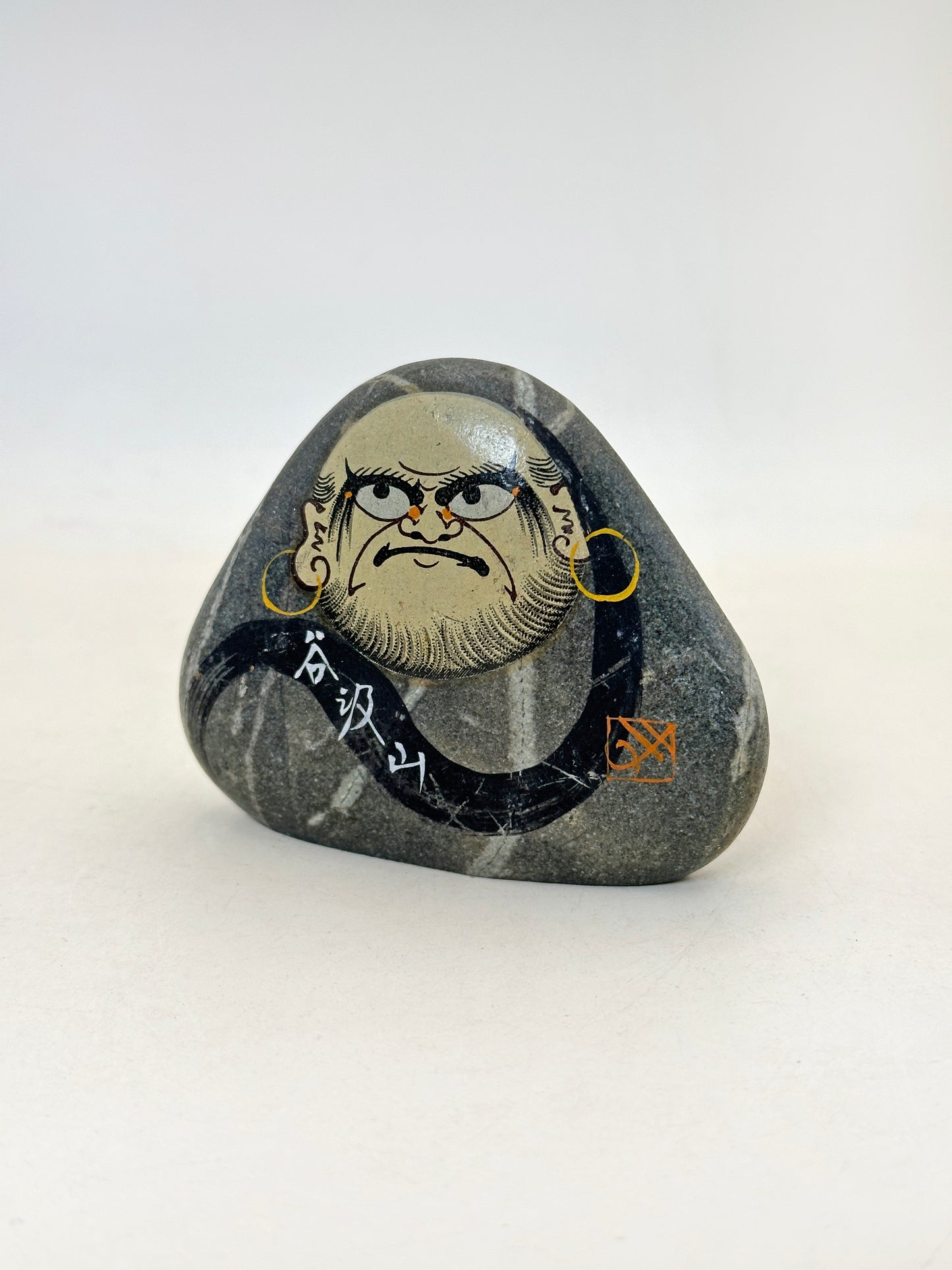 FT410 - Daruma Omiyage Stone  from Tanigumisan 谷汲山