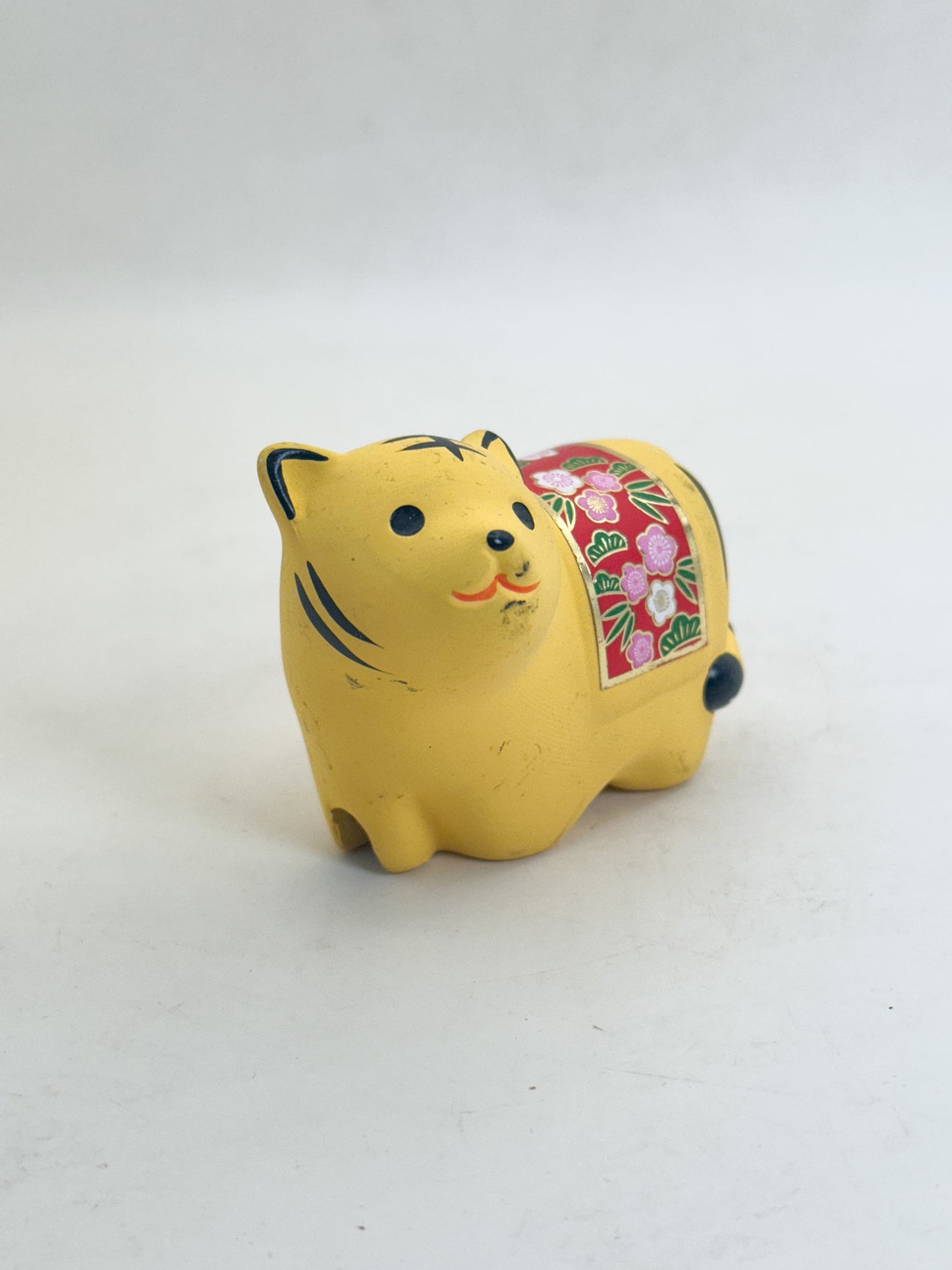 CB317 - Tiger dorei clay bell by Yakushigama 薬師窯