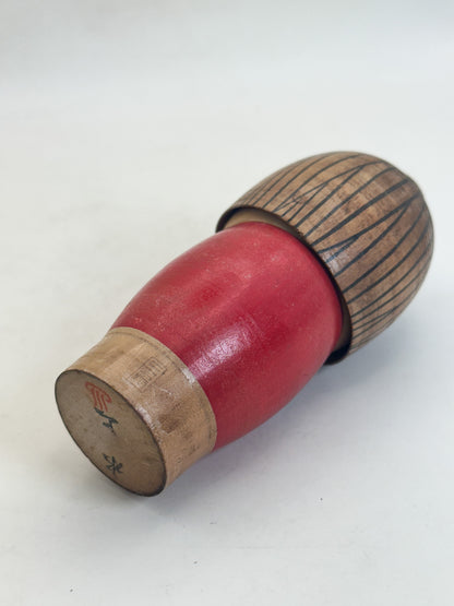 K15177 - Sōsaku Kokeshi by Sansaku Sekiguchi 関口三作