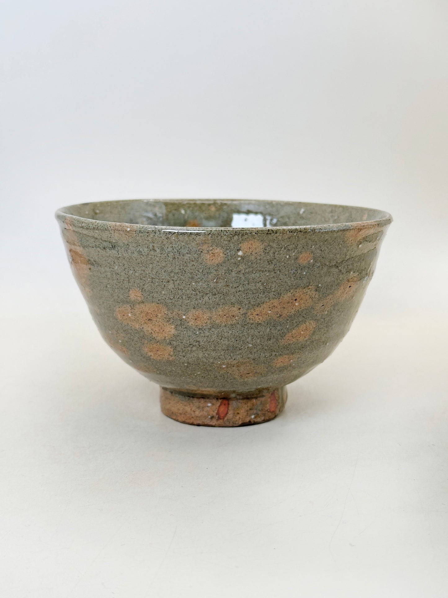 TB250 - Chawan Matcha Bowl of Hagi-yaki 萩焼