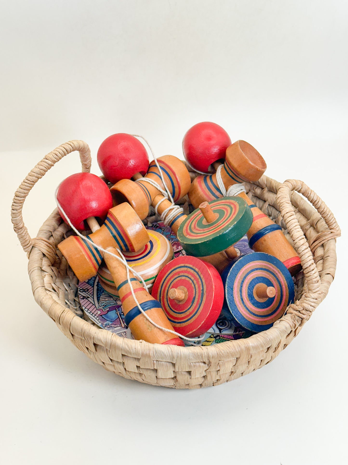 FT556 - Mukashi Asobi, ensemble de jouets traditionnels 昔遊び