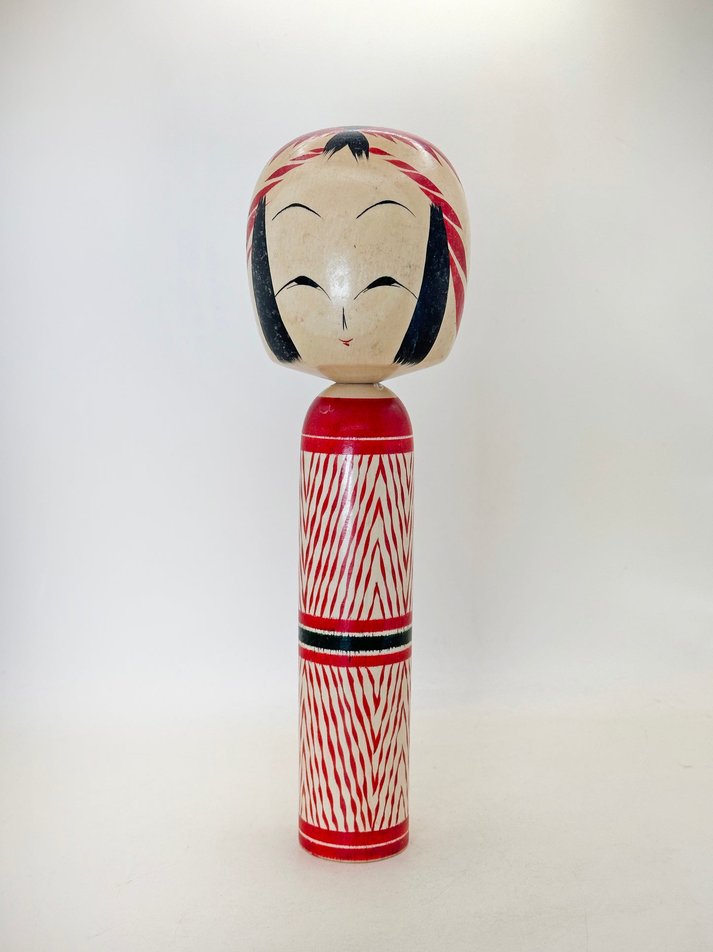 K25159 - Kokeshi Togatta par Noboru Wagatsuma 我妻昇