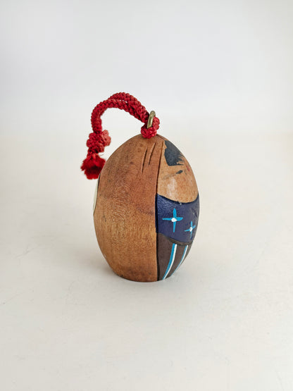 CB244 - Clochette Dorei en bois d'Inatori 稲取