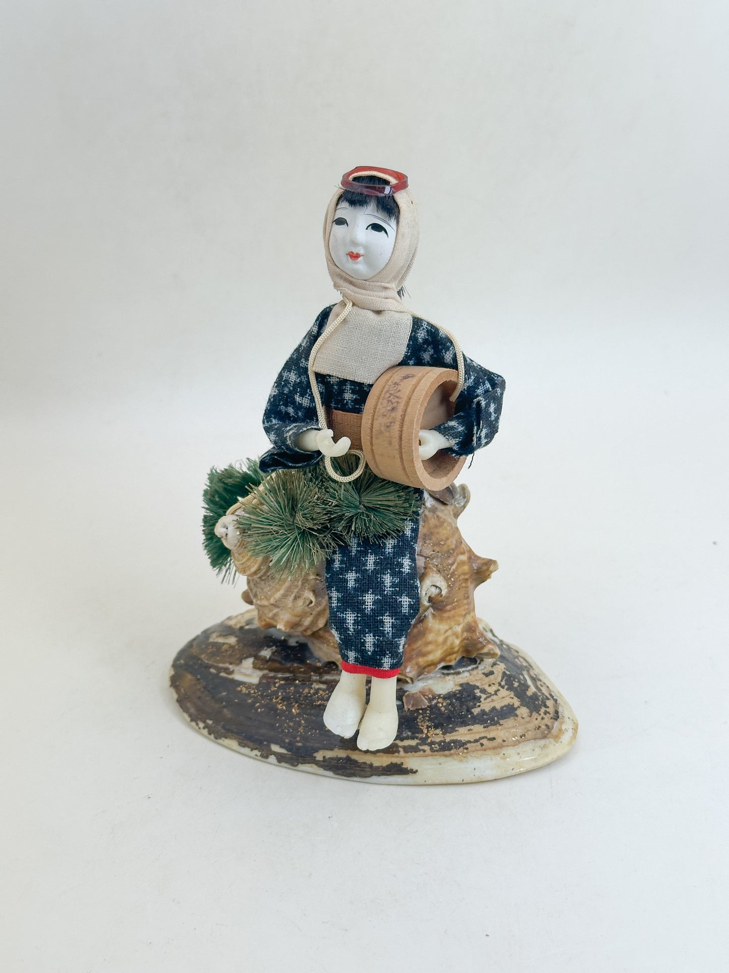 FT560 - Omiyage Kokeshi from Irago Cape 伊良湖岬