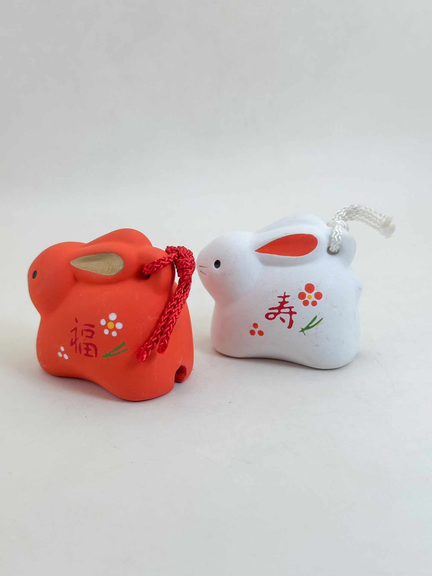 CB324 - Yakushigama Rabbit Dorei Bell Set 薬師窯