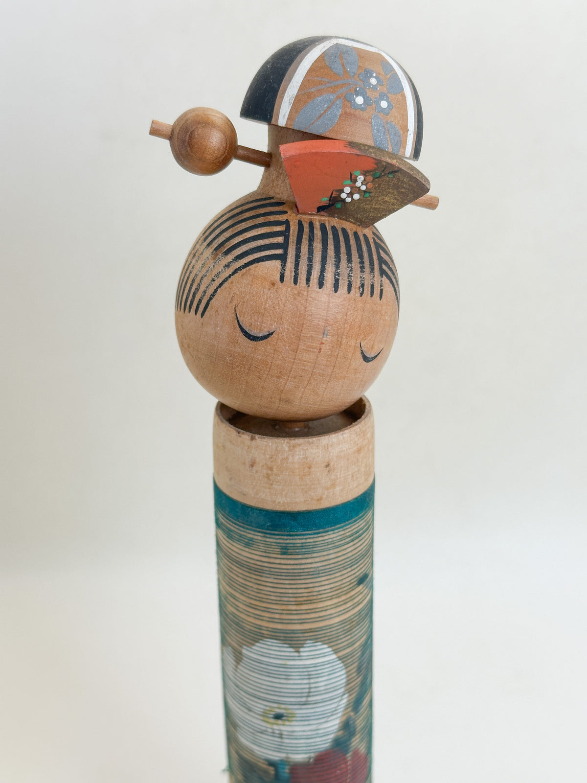 K25224 - Sosaku Kokeshi by Aida Seiho 相田晴峰