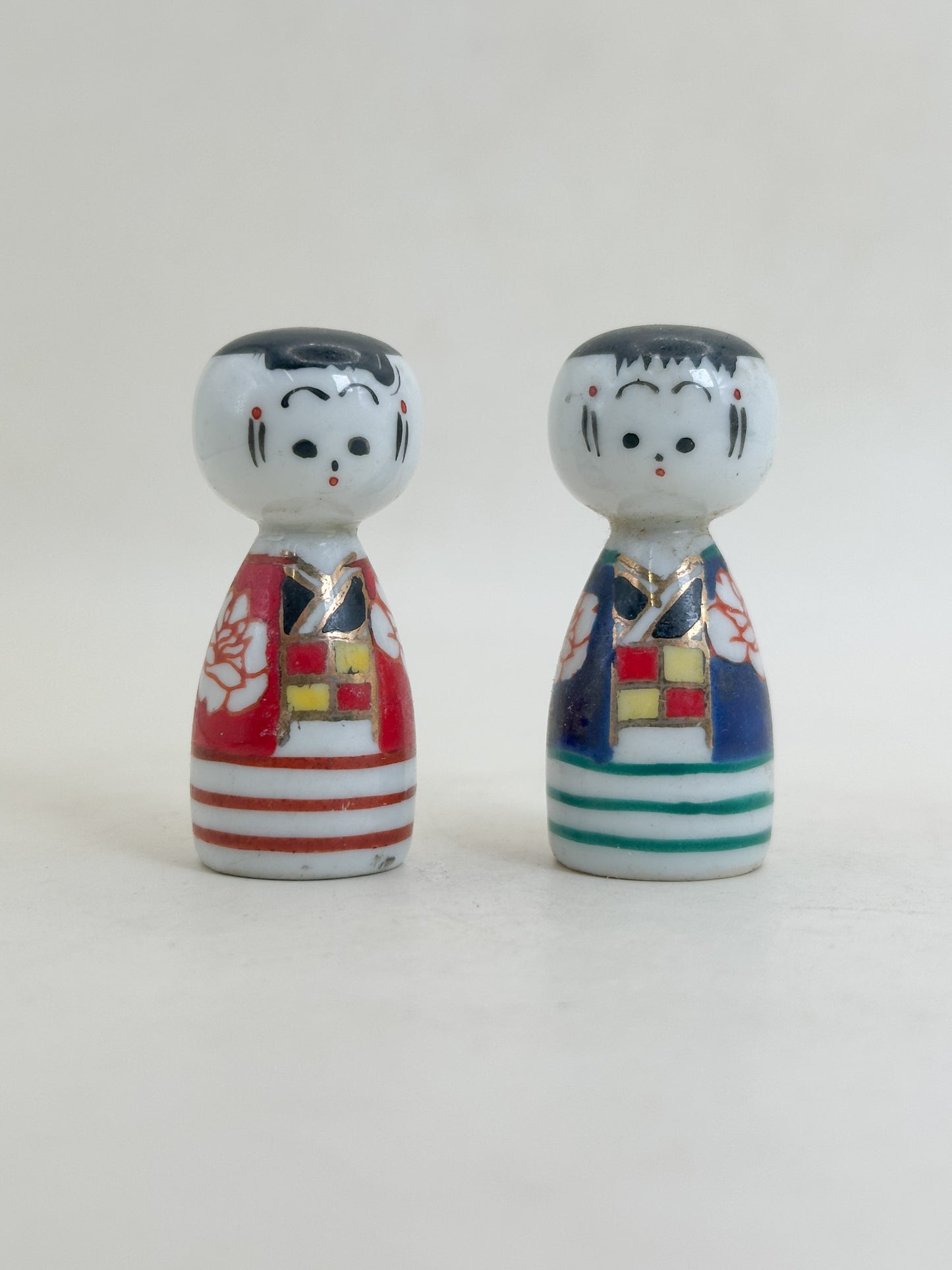 K05076 - Ensemble de Kokeshi Kutani-yaki 九谷焼