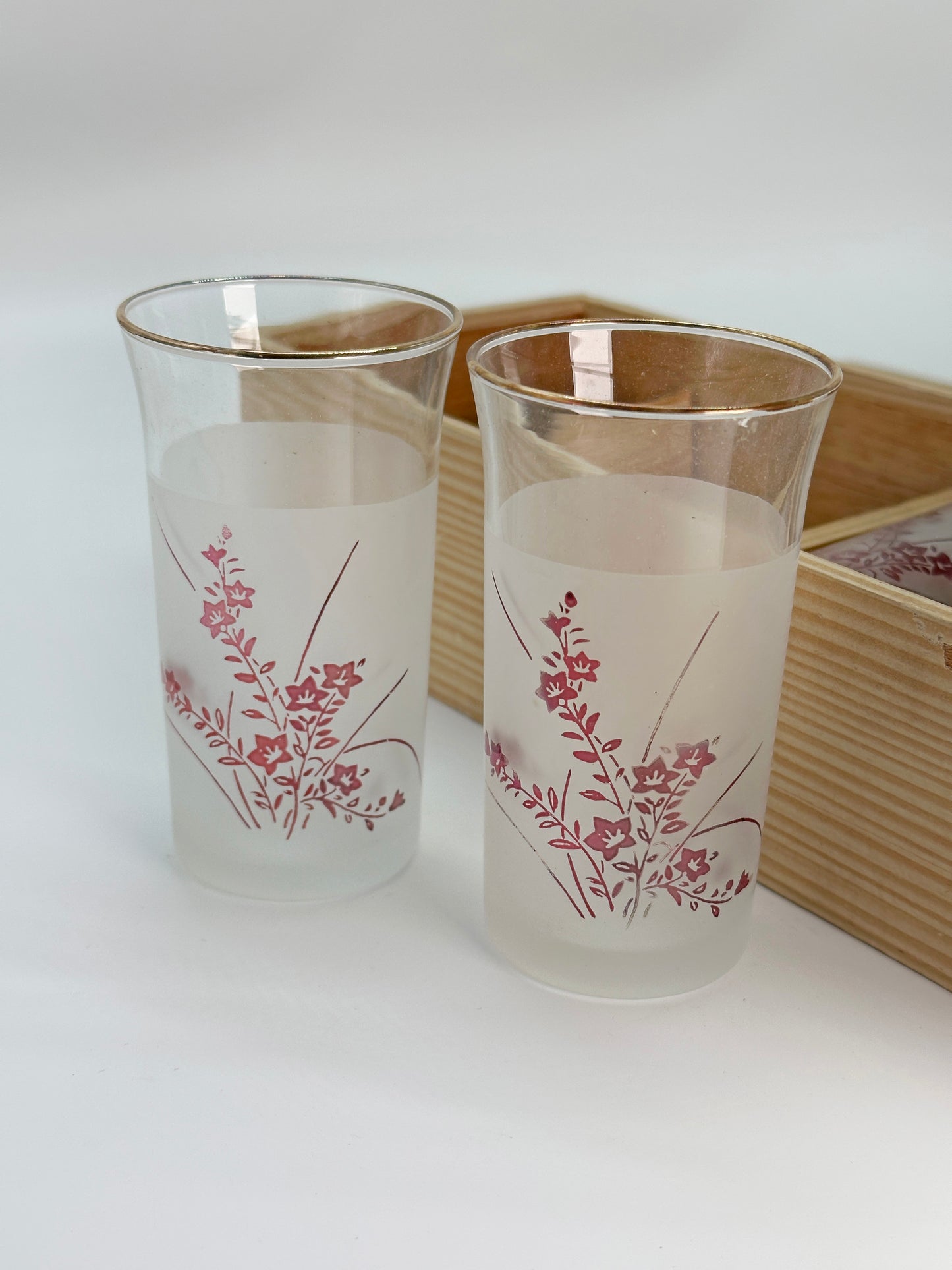 TB259 - Service de verres Bellflower par Kamei 亀井