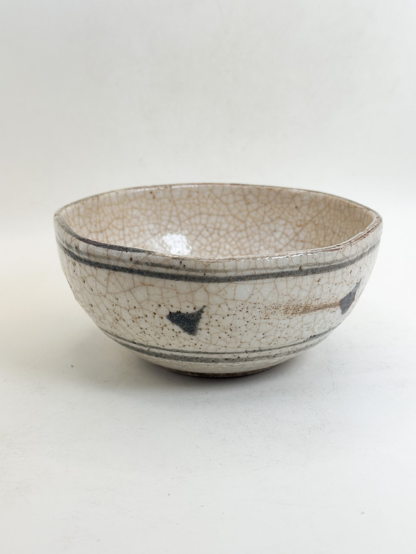 TB404 -  Karatsu-yaki kashibachi Bowl 唐津焼