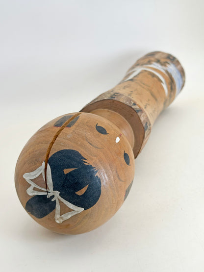 K30037 - Kokeshi Omiyage de Naruko Onsen 鳴子