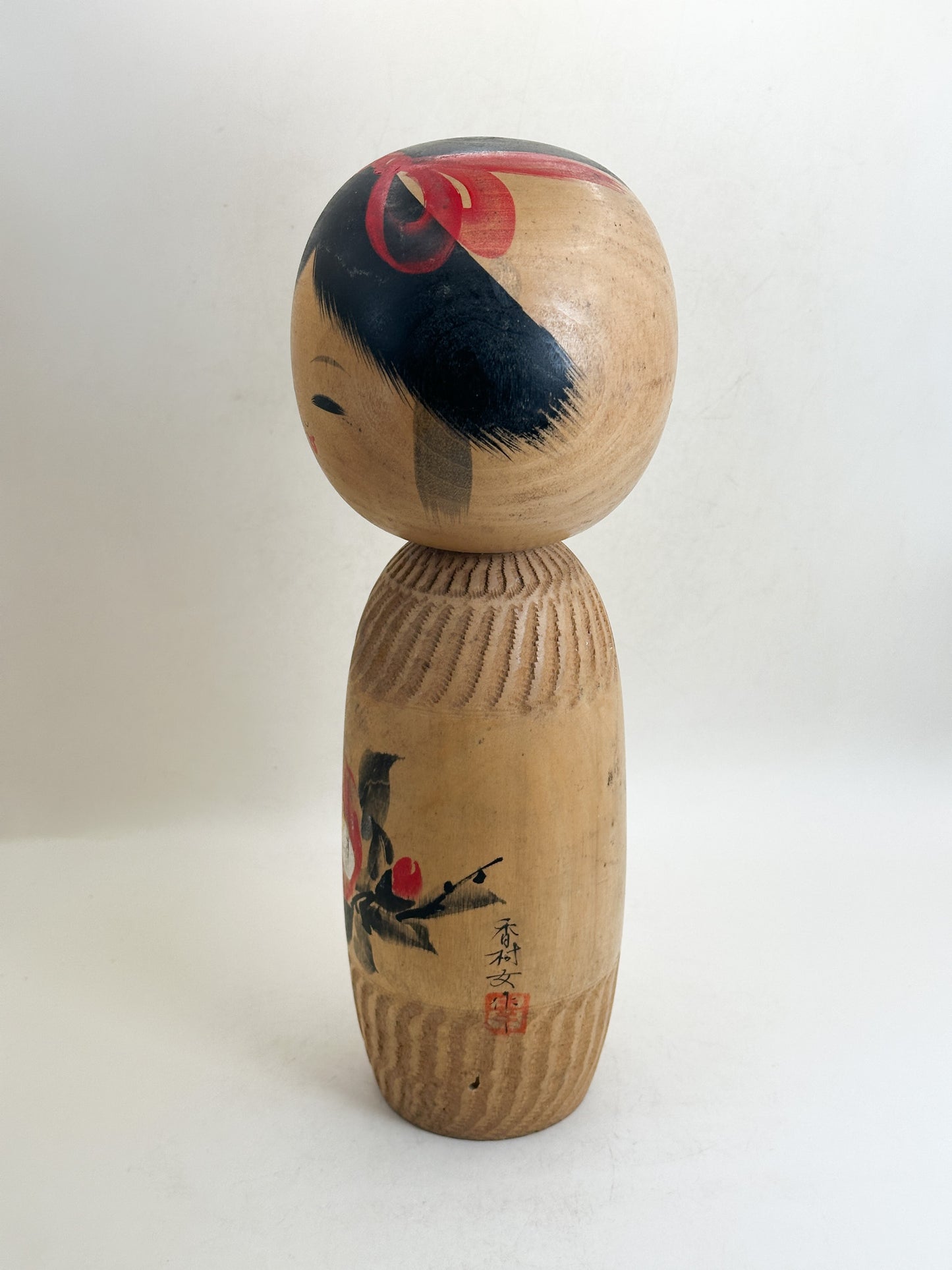 K25225 - Kokeshi Sosaku par Sato Kouson 佐藤香村