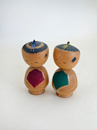 K10229 - Paire de Kokeshi Omiyage Kintarō 金太郎