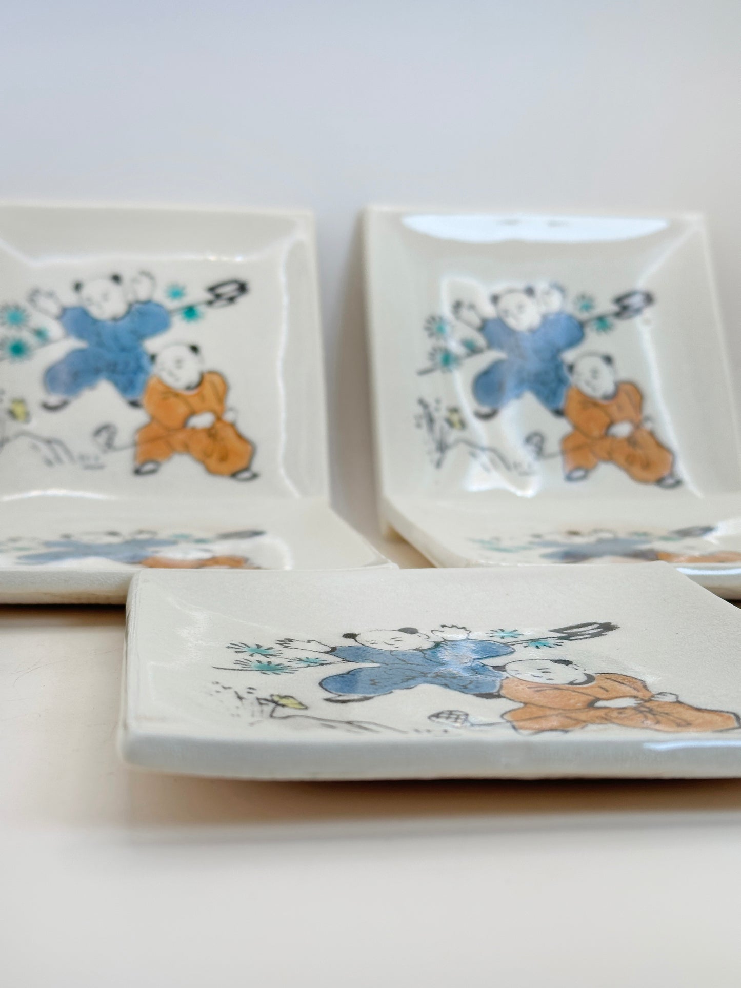 TB142 - Set of Japan Small Plate Akazu-yaki 赤津焼