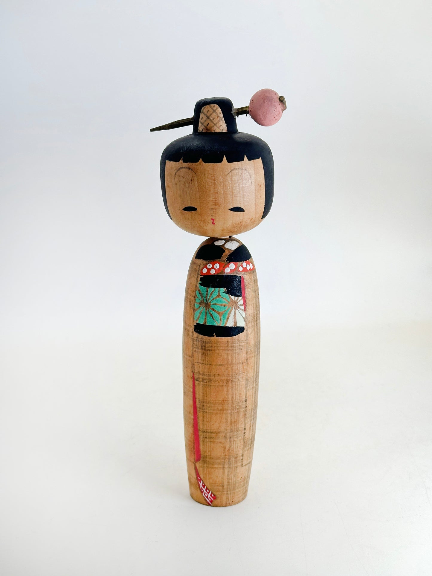 K18164 - Sōsaku Kokeshi by Sasayama Masue 笹山益惠