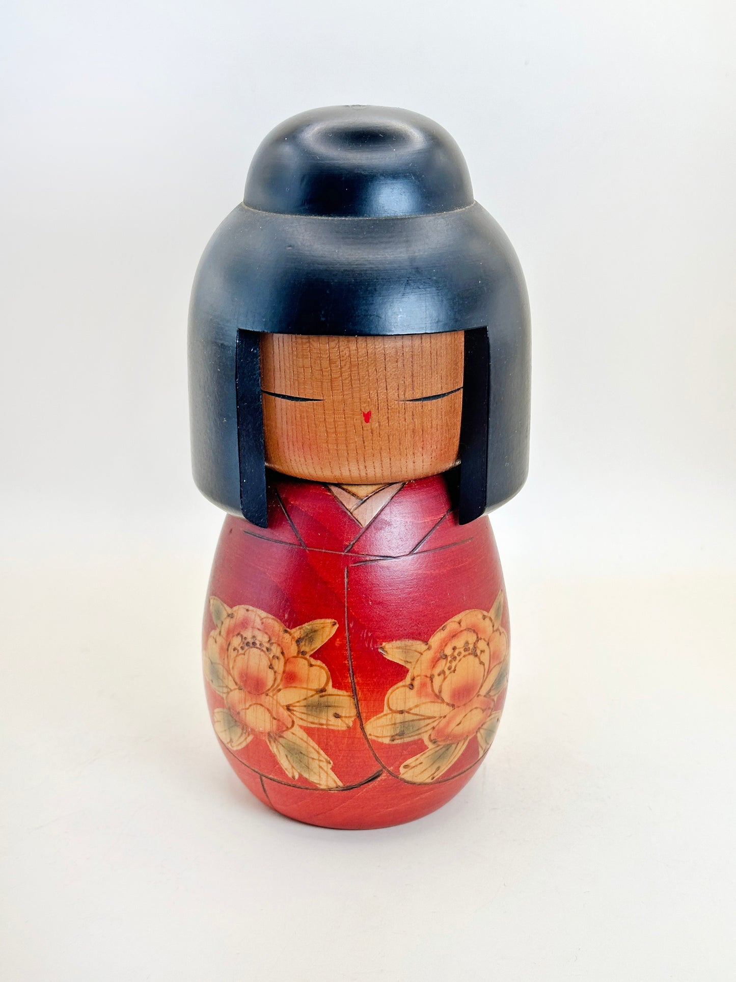 K20110 - Sosaku Kokeshi by Sato Suigai 佐藤翠涯