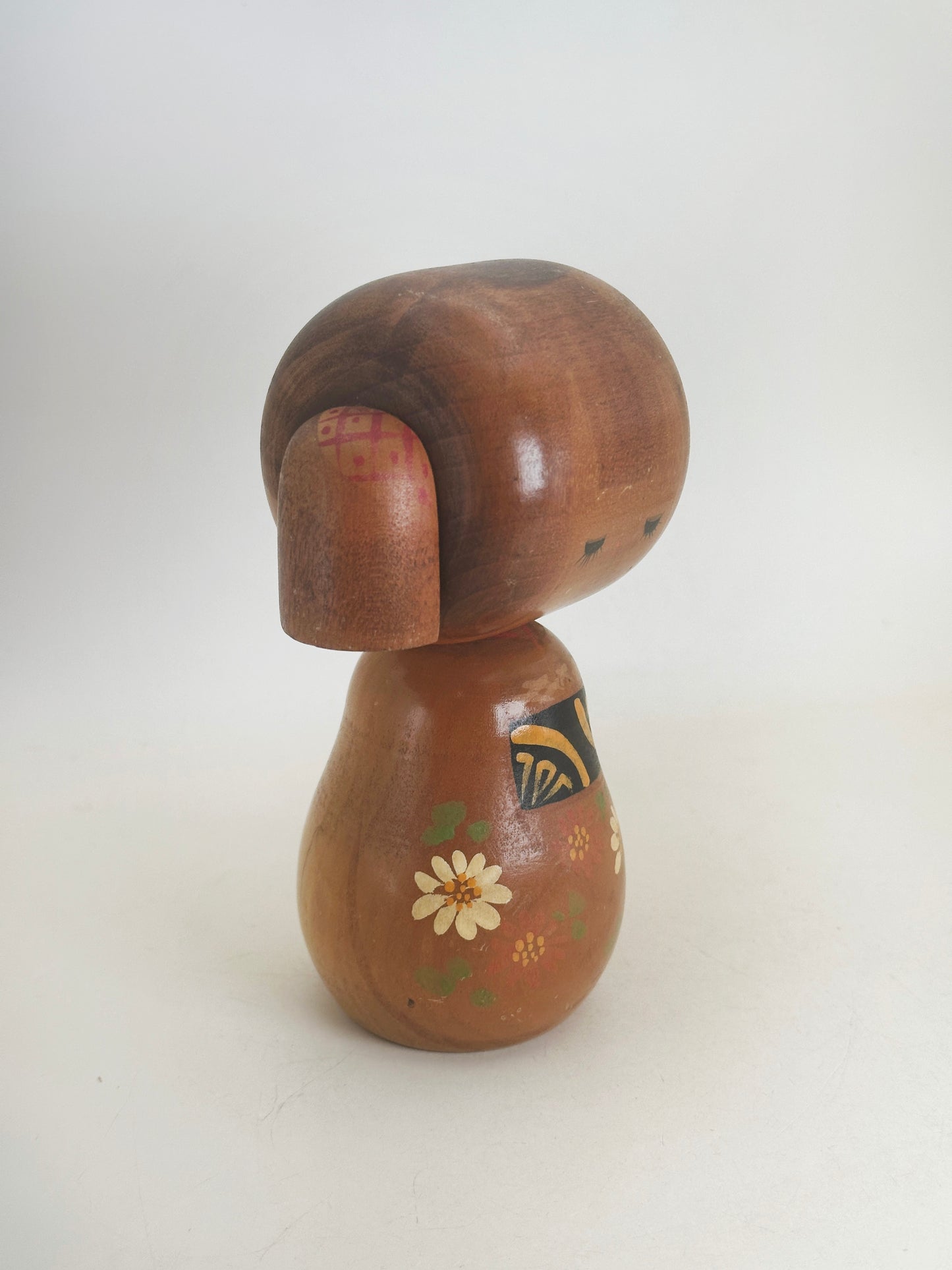 K15149 - Sosaku kokeshi de Hajime Miyashita 宮下はじめ