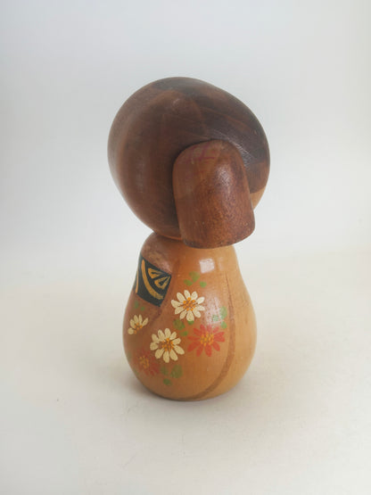 K15149 - Sosaku kokeshi de Hajime Miyashita 宮下はじめ