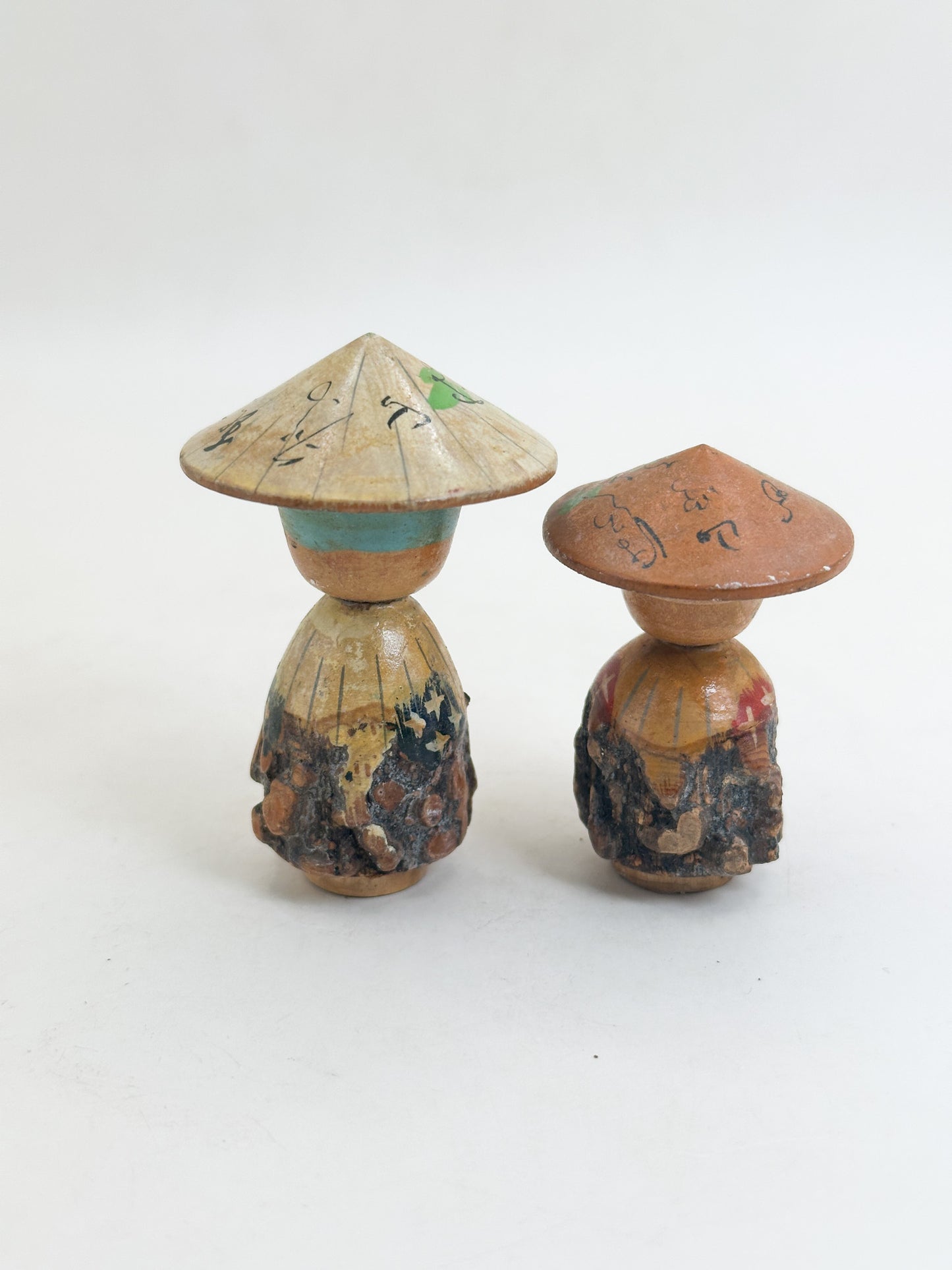 K05078 - Omiyage Kokeshi from Yamashiro Onsen 山代